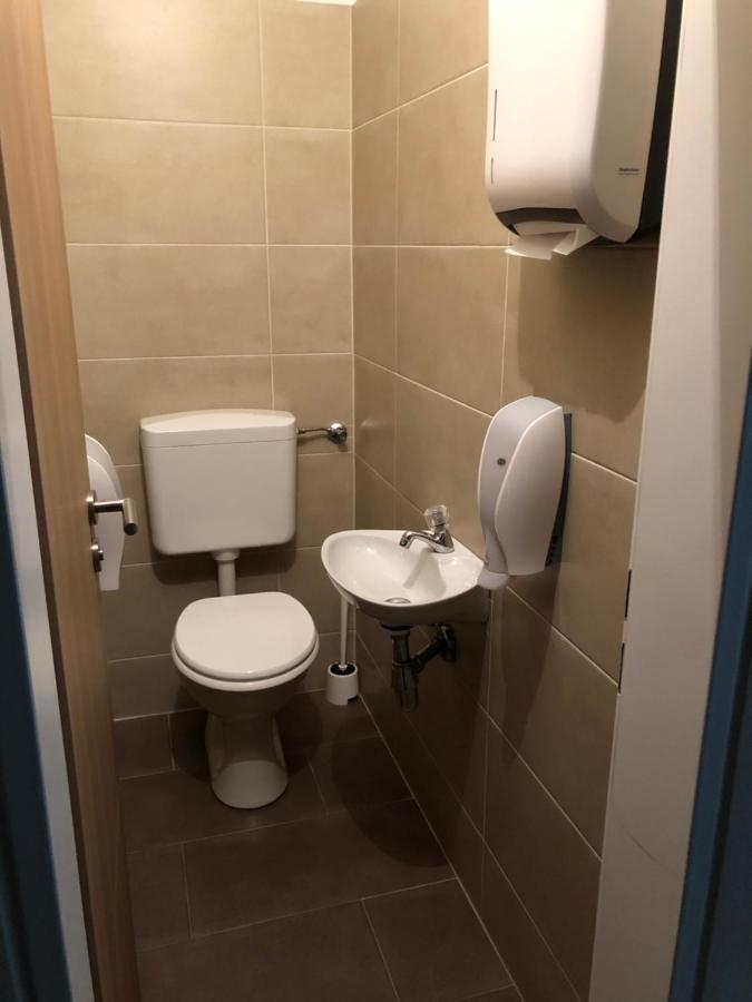 Gastehaus Penny Rooms N Hallein Dış mekan fotoğraf